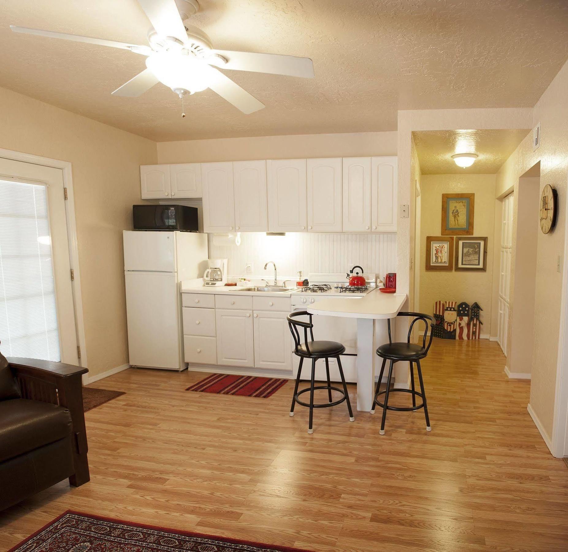 Grand Canyon Bed And Breakfast Williams Exterior foto